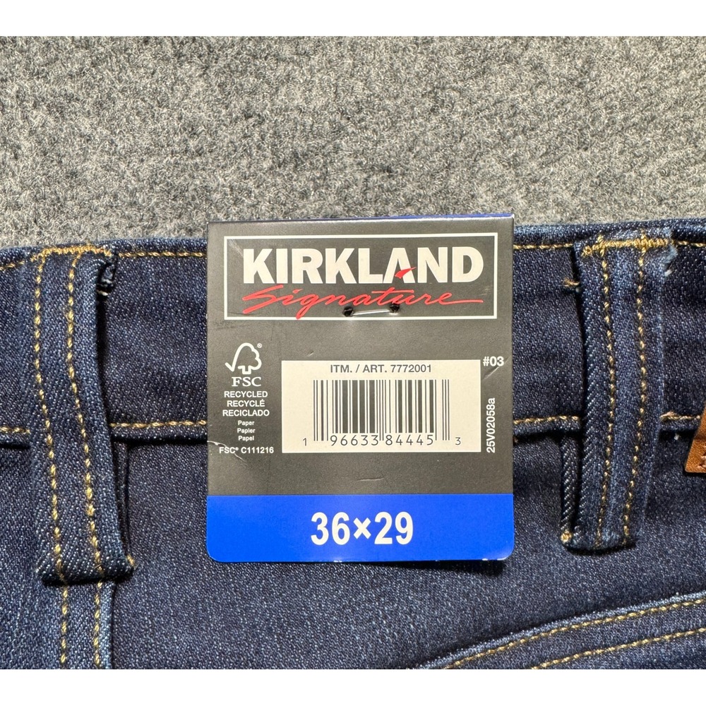 Kirkland Signature Men's Comfort Stretch Jeans 36x29 Dark Wash Blue Denim NWT - Picture 2 of 5